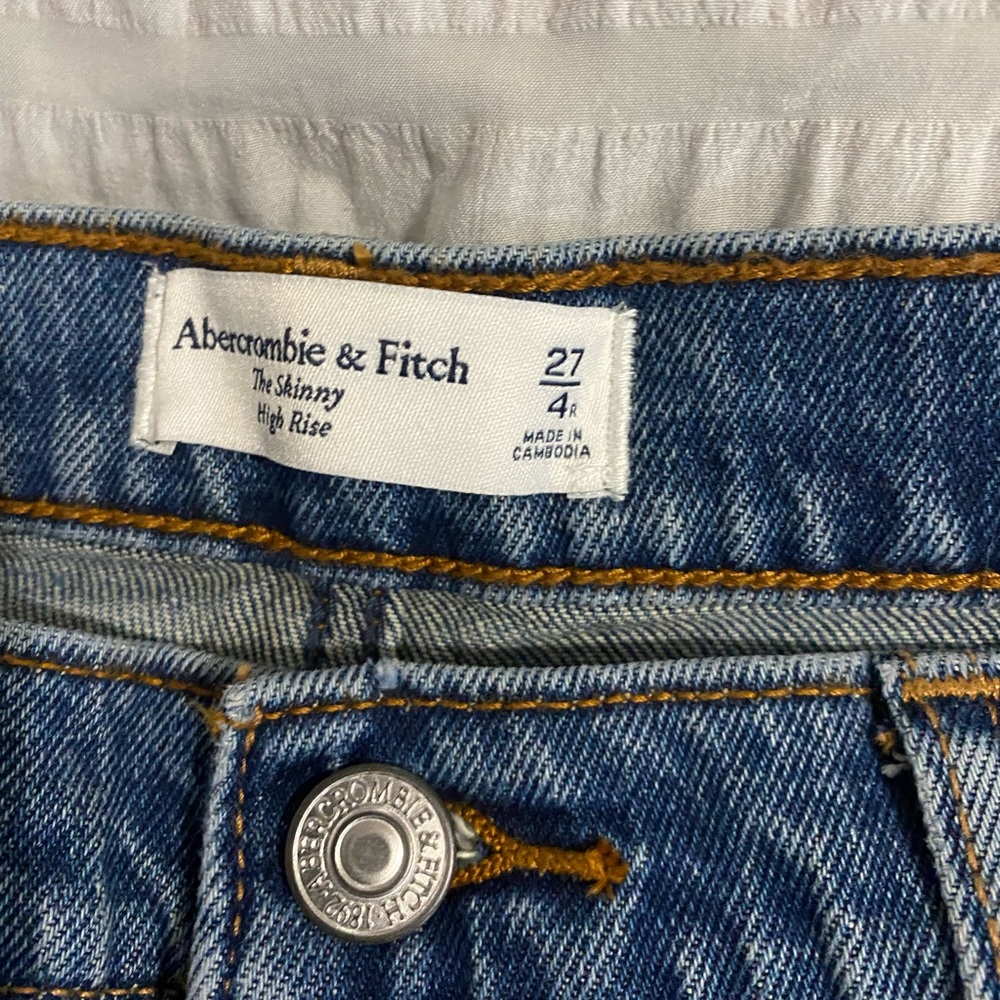 Abercrombie skinny high rise jeans - Picture 3 of 7